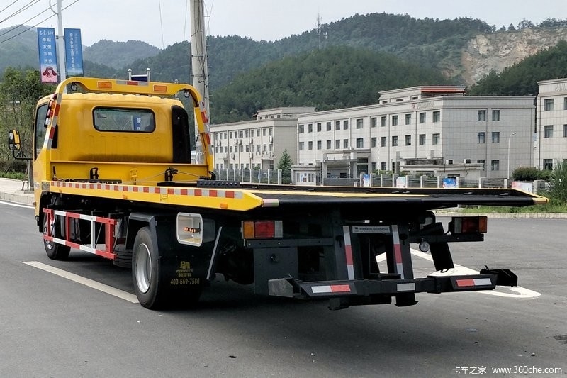 Ρυμουλκώντας φορτηγό 5600*2350 χιλ. 4x2 Wrecker έκτακτης ανάγκης τύπων καυσίμων diesel