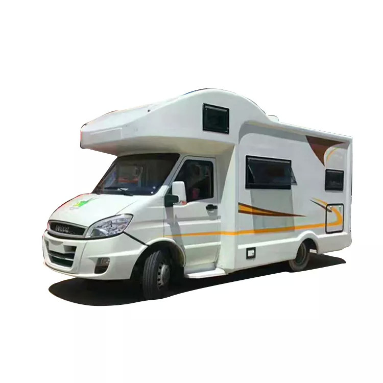 Αυτόματη μετάδοση rv Caravan Van Foton, υπαίθριο αυτοκίνητο στρατοπέδευσης φίμπεργκλας που διακοσμείται