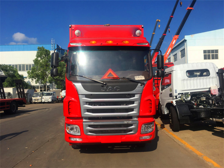 Ελαφριά φορτηγά φορτηγό 100Km/H 7800*2450*2500 χιλ. φορτίου καθήκοντος της JAC κιβωτίων 10 τόνου