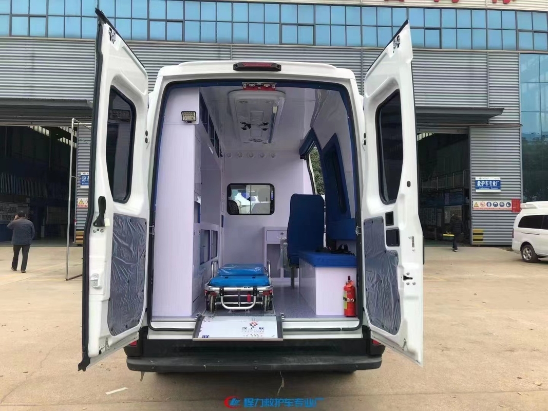 IVECO Αυτοματοποιημένο/Διαχειρισμένο νοσοκομειακό ασθενοφόρο με καθαρό βάρος περίπου X 2970kg Ασθενοφόρο τύπου 3 προς πώληση