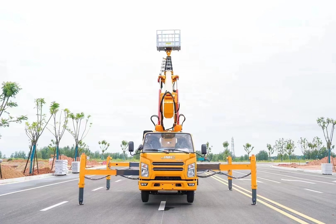 Euro 5 4*2 Diesel Aerial Work Platform Truck Υψηλότερη απόδοση με κινητήρα JMC