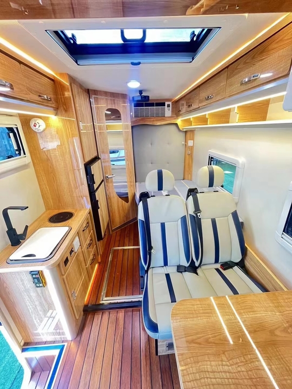 Σιδηρουργική δομή RV Caravan Van 5998*2480*3250 Συμπεριλαμβανομένου ελαστικού 235/75R17.5 16PR