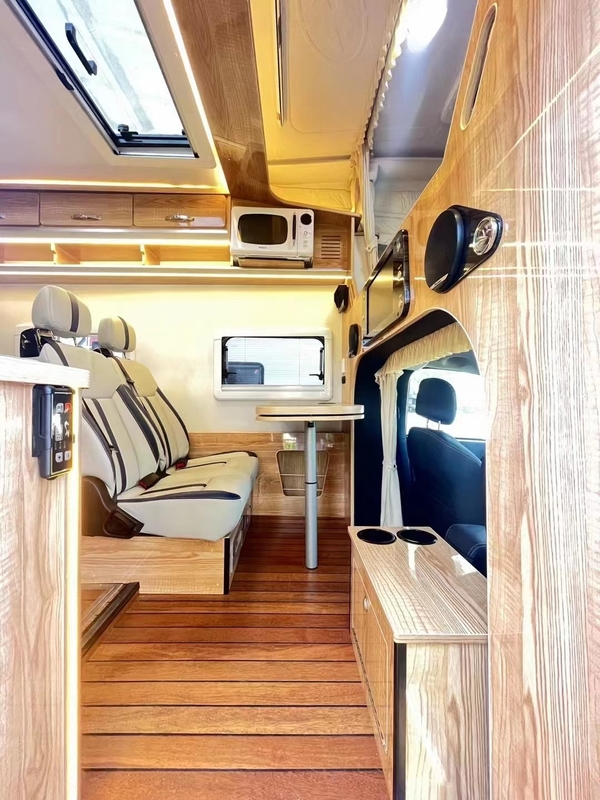 Σιδηρουργική δομή RV Caravan Van 5998*2480*3250 Συμπεριλαμβανομένου ελαστικού 235/75R17.5 16PR