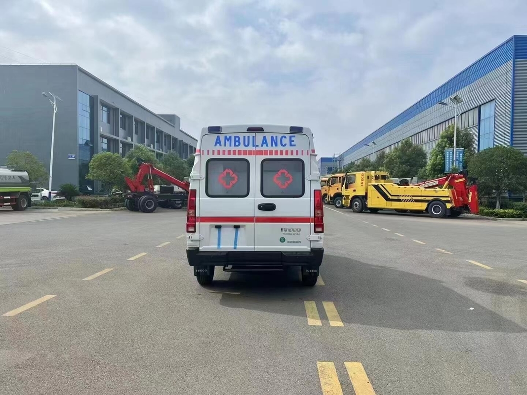 Ασθενοφόρα LHD/RHD 4x2/4x4 Τύπος οδήγησης