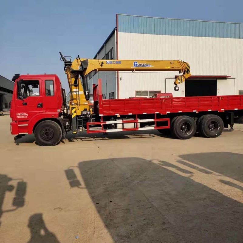 6*4 Boom Dongfeng ευθεία τηλεσκοπικό φορτηγό τοποθετημένο γερανό για βαριές ανάγκες ανύψωσης
