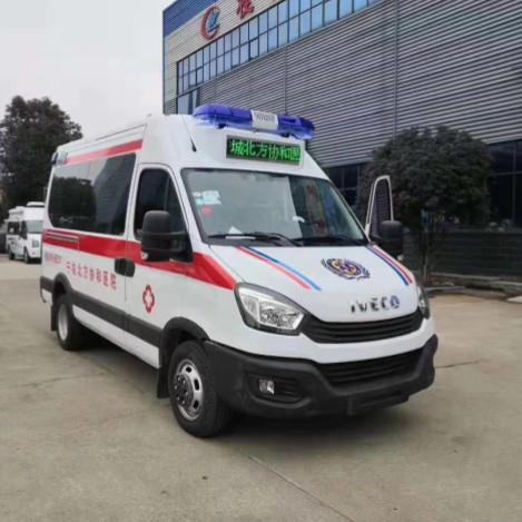 Iveco Ambulance 2800 mm Βάση τροχών φορτηγά ασθενοφόρα με ονομαστική ισχύ 90 kW και ακαθάριστο βάρος 3550 kg