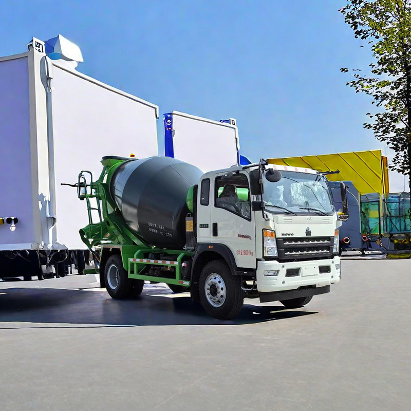 Μίνι Sinotruk HOWO 4*2 φορτηγό σκυροδέματος 8 10 12 14 16 18 20 Cbms