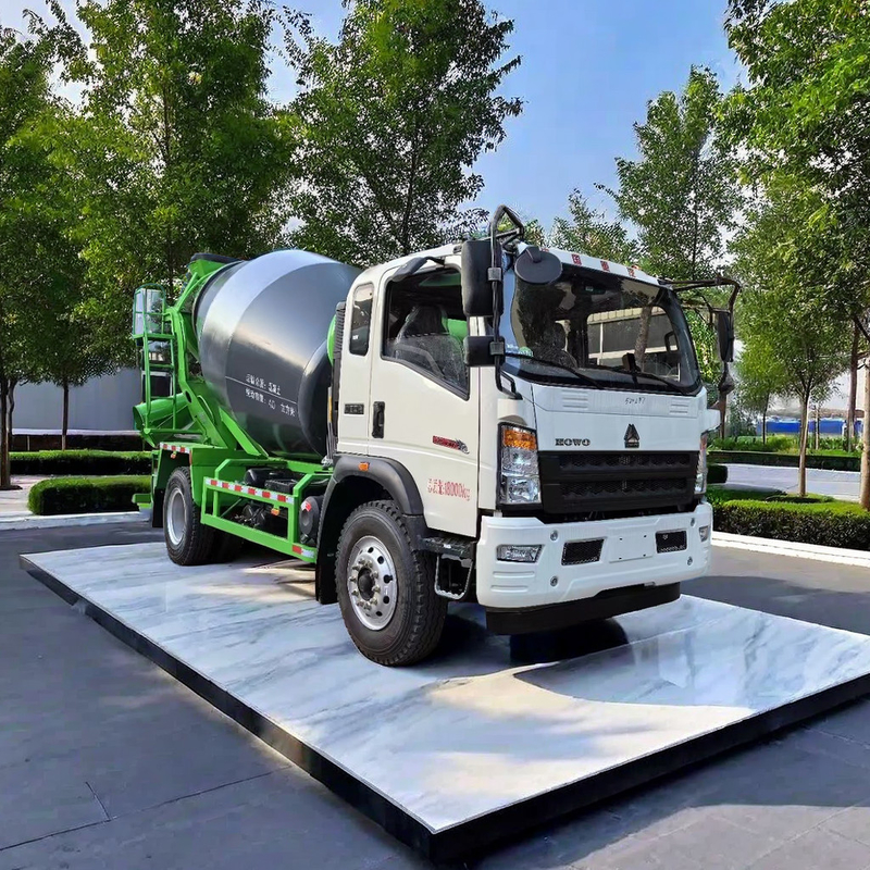 Μίνι Sinotruk HOWO 4*2 φορτηγό σκυροδέματος 8 10 12 14 16 18 20 Cbms
