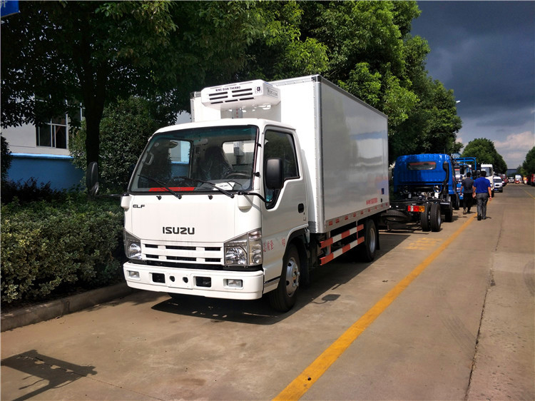 Ιαπωνία 4*2 ISUZU Ψυγείο κουτί φορτηγό PTO σύστημα 5 τόνων ψυγείο φορτηγό