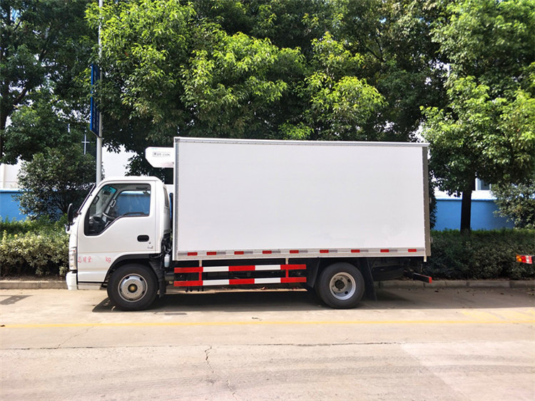 Ιαπωνία 4*2 ISUZU Ψυγείο κουτί φορτηγό PTO σύστημα 5 τόνων ψυγείο φορτηγό