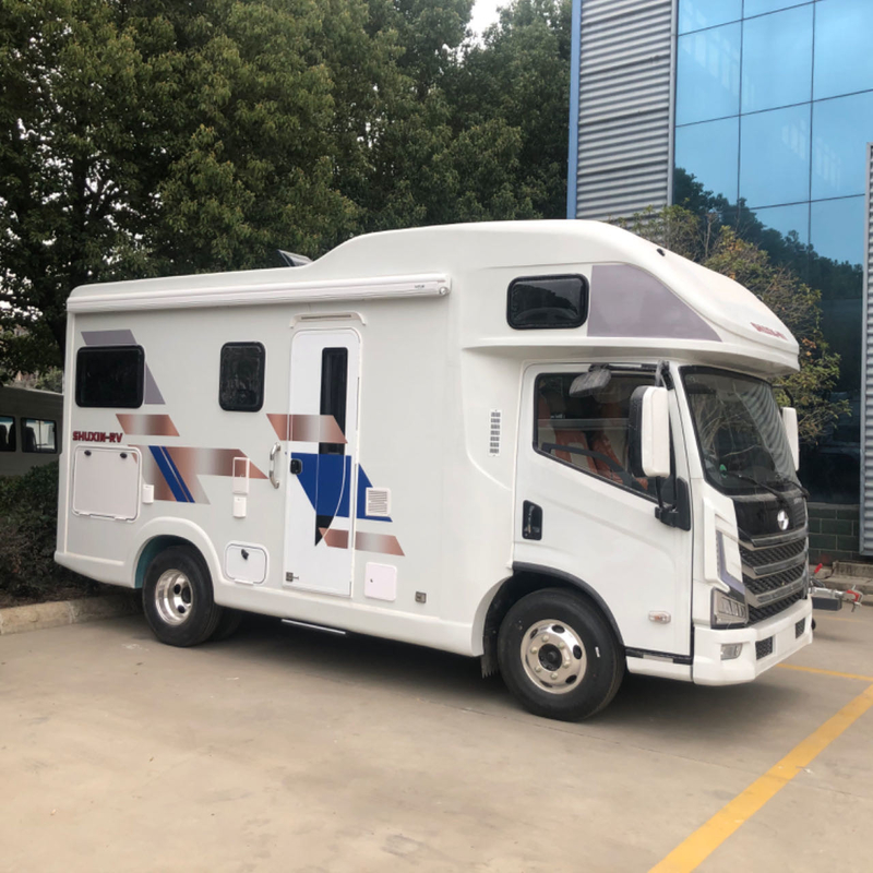 Yuejin Foton Outdoor Camper Van Automatic Transmission 4*2 Motorhome rv τροχόσπιτο