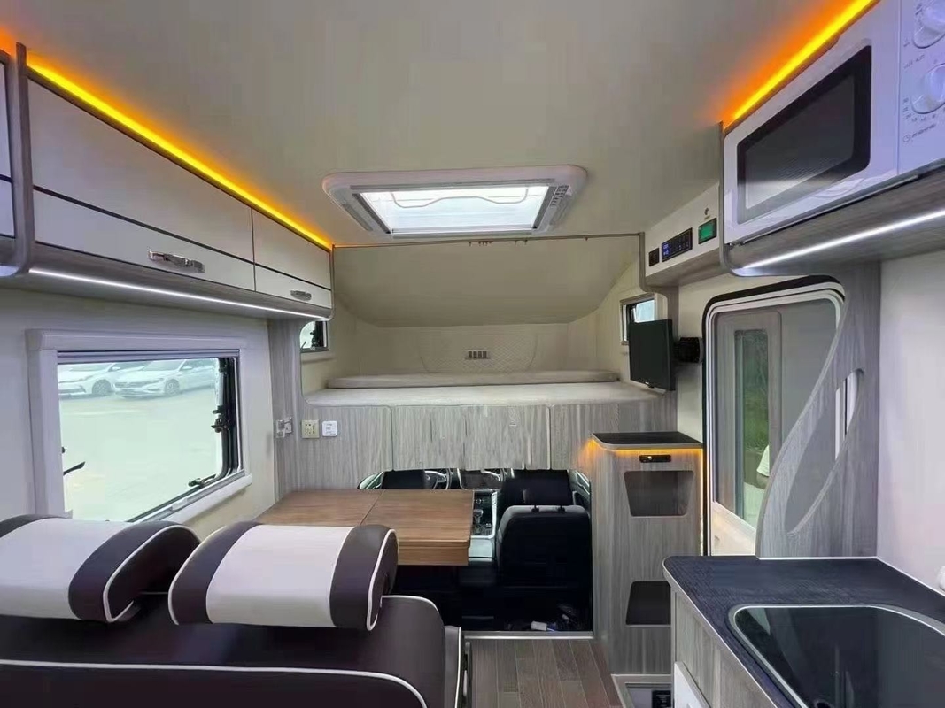 Yuejin Foton Outdoor Camper Van Automatic Transmission 4*2 Motorhome rv τροχόσπιτο